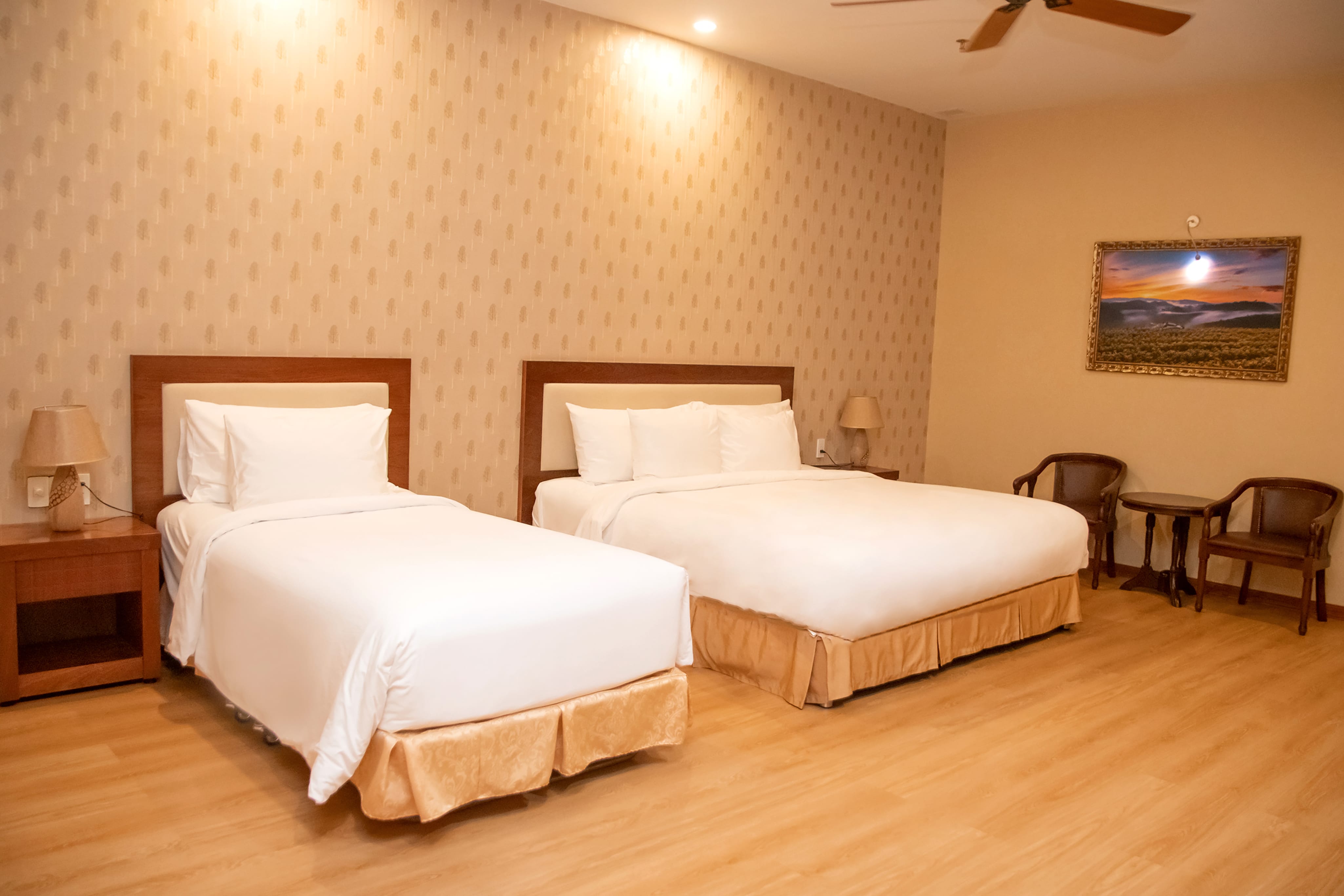 Phòng Standard Triple